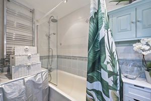 Photo 9- click for photo gallery